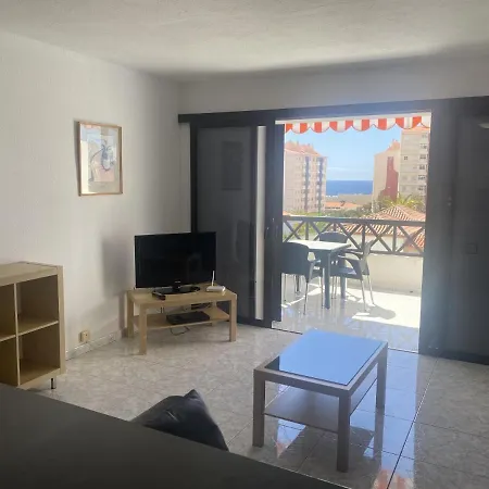 6b2, Victoria Court 1, Avenida Londres 6, Cristianos, 38650, Tenerife Los Cristianos (Tenerife)